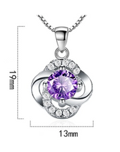 Load image into Gallery viewer, Four-leaf clover flower necklace
