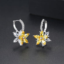 Load image into Gallery viewer, Romantic flower earrings
